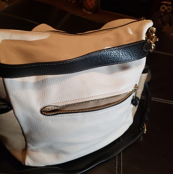 Coach Handbag - Picture 3 of 3